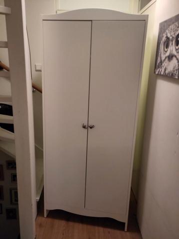 Gratis ophalen: Ikea kast Smägöra LEES DE TEKST