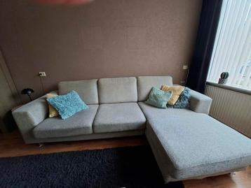 Gratis afhalen: Comfortabele loungebank met losse kussens