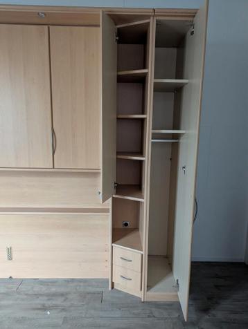 Complete Slaapkamer met Bed en Kasten