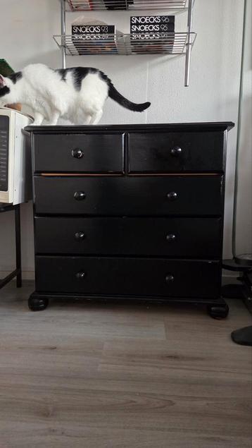 Zwart ladekastje - gratis af te halen