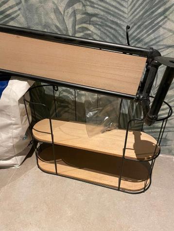 Gratis af te halen rommelmarktspullen