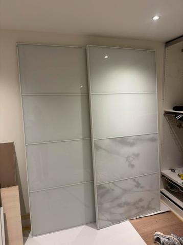 Gratis IKEA PAX schuifdeuren met mat glas + rails (230 cm)