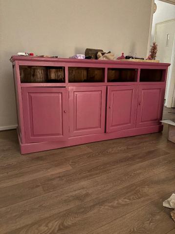 Mooie kast! Gratis op te halen.