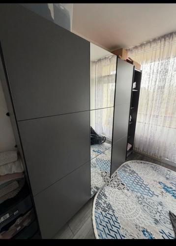 Grote kast gratis af te halen (zelf demonteren)