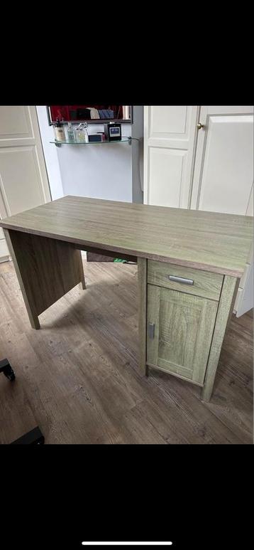 Gratis bureau - vandaag ophalen!