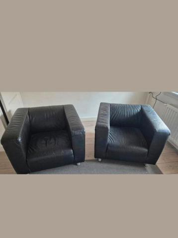 Gratis afhalen 2 zwarte lederen fauteuils