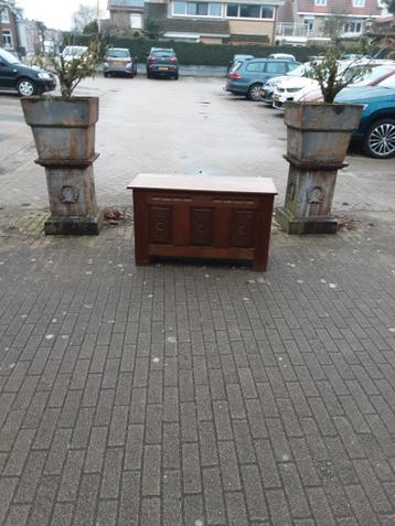 Eiken dekenkist met klep