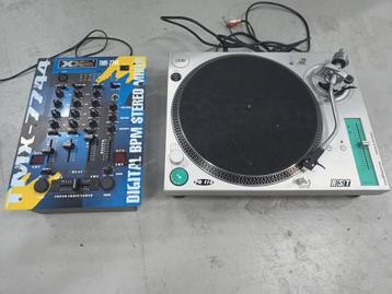 Mengpaneel en platenspeler, draaitafel