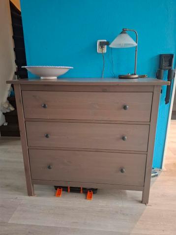 Ikea Hemnes ladekast - grijs-bruin