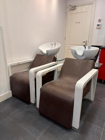 2 Wasbakken Gratis afhalen!!!