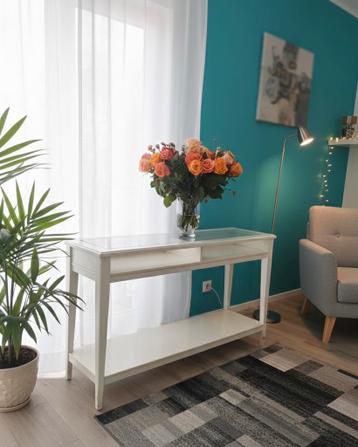 Stijlvolle consoletafel met glazen blad