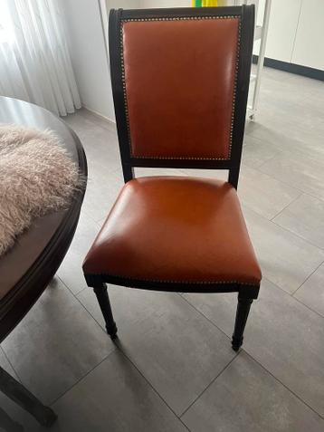 Gratis Kersenhouten Eethoek met Leren Stoelen