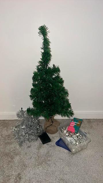 Gratis mini kerstboom met versiering