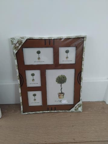 Familie fotolijst voor 5 foto's