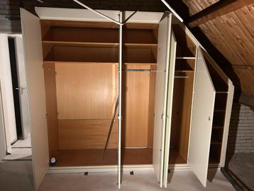 Maatwerkkast voor onder schuin dak - Gratis af te halen!