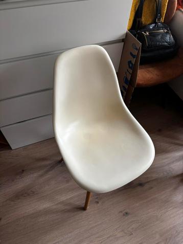 Witte stoel - gratis!!
