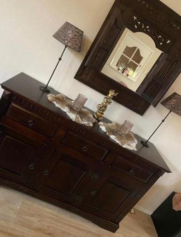 Kast met spiegel GRATIS