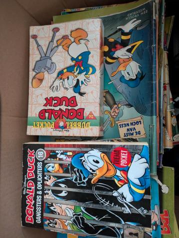 Stapel Donald Duck strip en pockets GRATIS