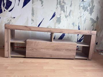 Mooie TV Meubel - 140cm breed