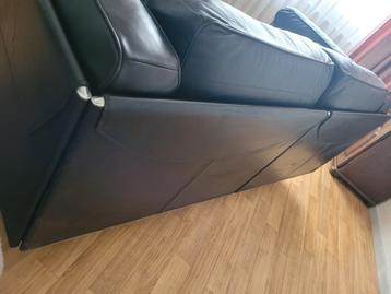 Gratis 2-zits leren bankstel