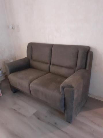 2 zitsbank  1.50 breed GRATIS OPHALEN