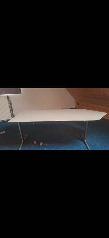 Bureau met punt - 80x160 cm - Gratis afhalen