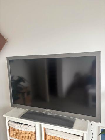 Gratis ophalen, nog werkende Sharp LC- TV