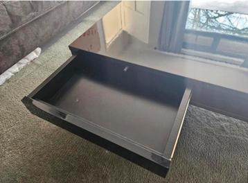 Drie Delig Set: Salontafel, TV Meubel, Wandmeubel