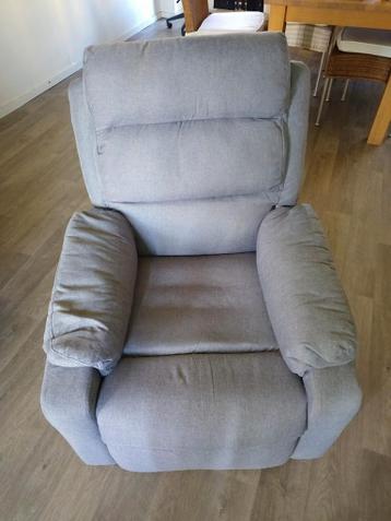 Grijze relaxfauteuil - Gratis af te halen!