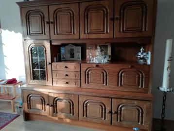 Mooie eikenhouten kast - gratis af te halen!