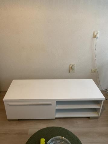 Televisie meubel zsm weg