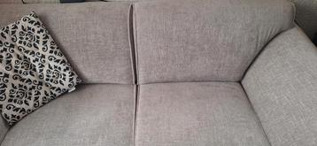 Gratis op te halen beige bankstel.