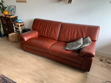 Mooie leren bank - zo goed als nieuw!