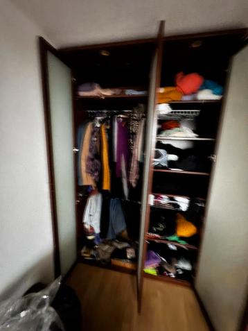 Gratis kleding kast nu ophalen 240 x 140 x 60