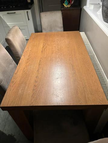 Massief eiken eettafel +stoelen en lamp