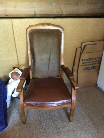 Stevige houten stoel - opknapper