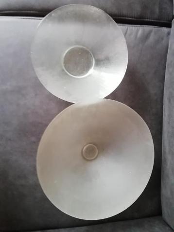 Schalen voor plantje, bloemstuk of drijfkaarsen.