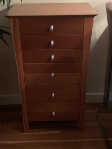 Ladekast kersen kleur