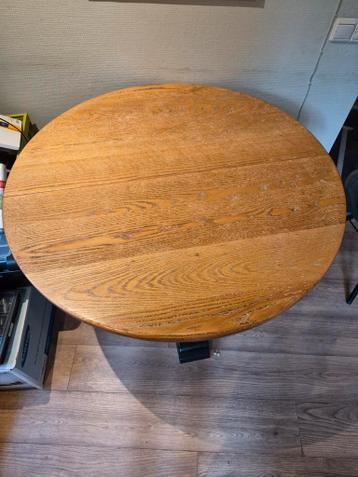 Ovale houten eettafel, gratis