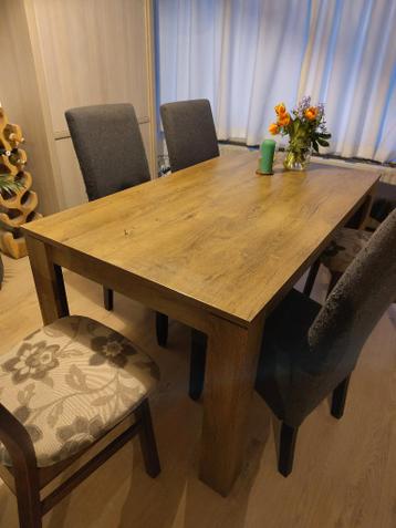 Robuste eettafel 160-90cm