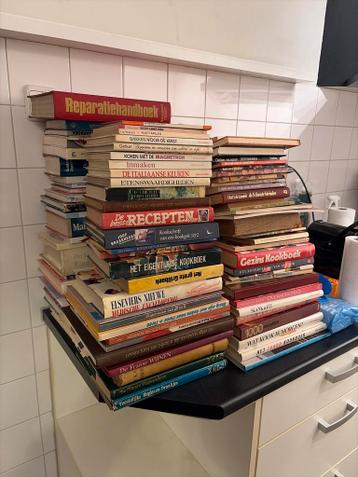 GRATIS diverse boeken kookboeken MORGEN OPHALEN