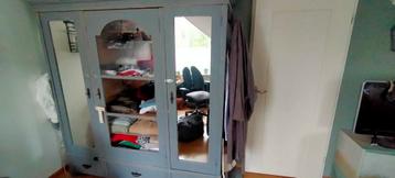 Gratis afhalen. - Vintage Kast met Veel Opbergruimte