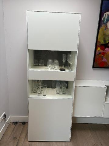 Hülsta wandmeubel en vitrine kast 3 mtr breed 1.80 hoog