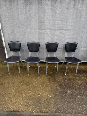 4 design eetkamerstoelen Gratis op te halen