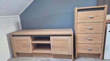 TV meubel en ladekast - Gratis af te halen in Zwolle