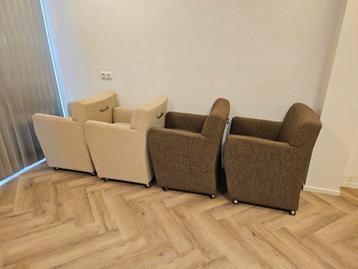 4 stoelen van goossens GRATIS