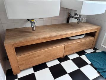 GRATIS tv meubel of badkamerkast