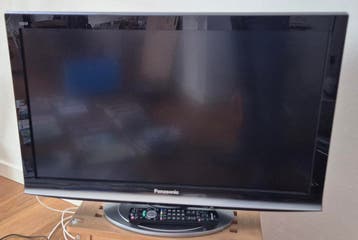 Panasonic TX-L32GA11 - 32 inch LCD TV