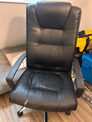Comfortabele zwarte kantoorstoel