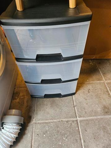 Gratis Opbergkastje met Lades